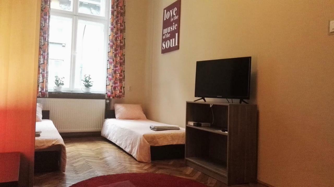 Libroom Krakow Ngoại thất bức ảnh